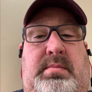 Meet your Posher, Travis